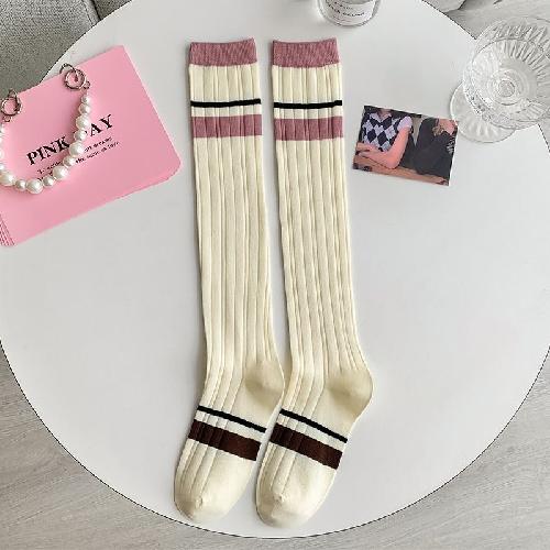 

Hot Search Pink Wide Striped Calf Socks Skinny Legs Long StackedSweet Girl Commuter Women s Socks Stockings One Size кавовий