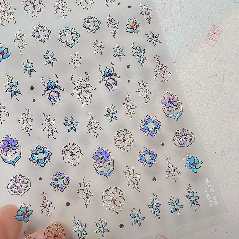 

Tomoni Gilding Pattern Palace Style Nail Sticker New gilded glass flower 4212