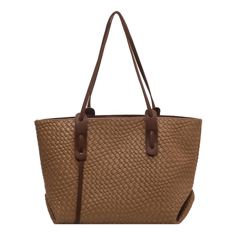 Fashion handbag women's spring and summer new product retro rhombus woven shoulder large capacity versatile tote bag