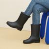 Fashionable Women's Mid Calf Rain Boots Fleece Lined Anti-Slip Half Boots Adult Rain Shoes Wholesale