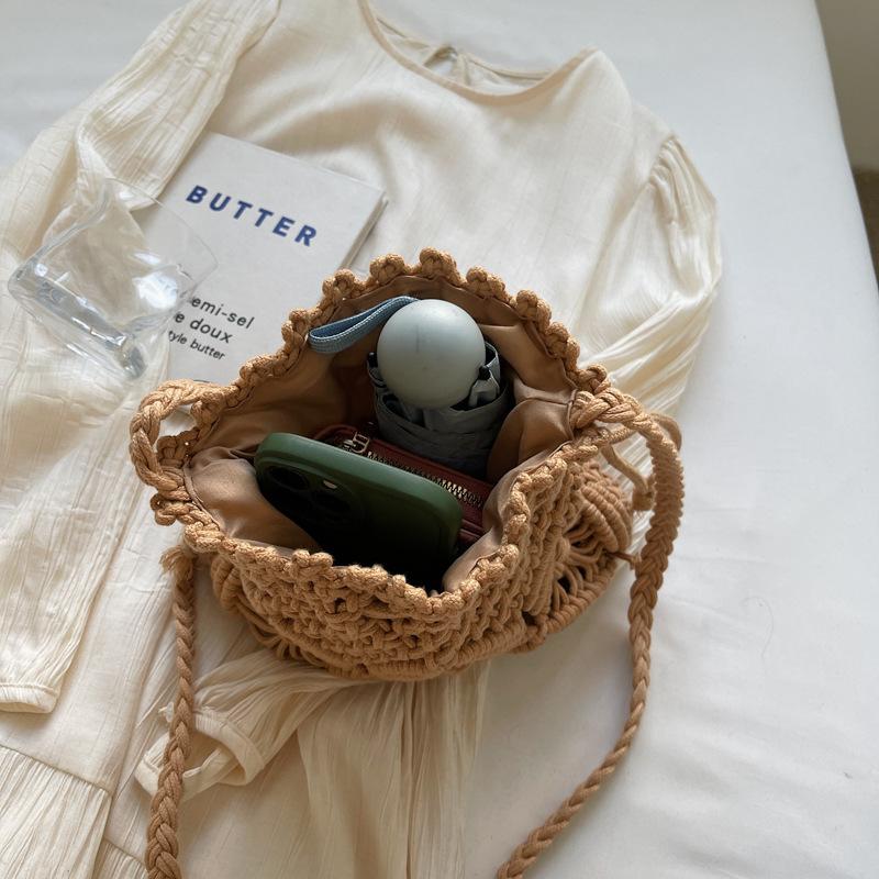 Crochet Bag Women's Bohemian Style Hollow Shoulder Bag Woven Small Bag