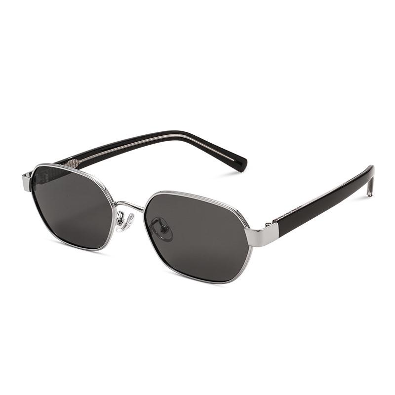Retro Square Frame Slimming Sunglasses for Women - Anti-UV High-End Design