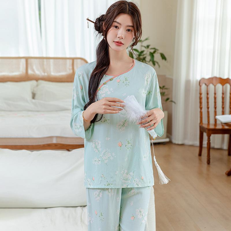Pajamas women's spring and autumn silk new Chinese loungewear can be worn outside the national style middle-aged and elderly mother's cotton and silk