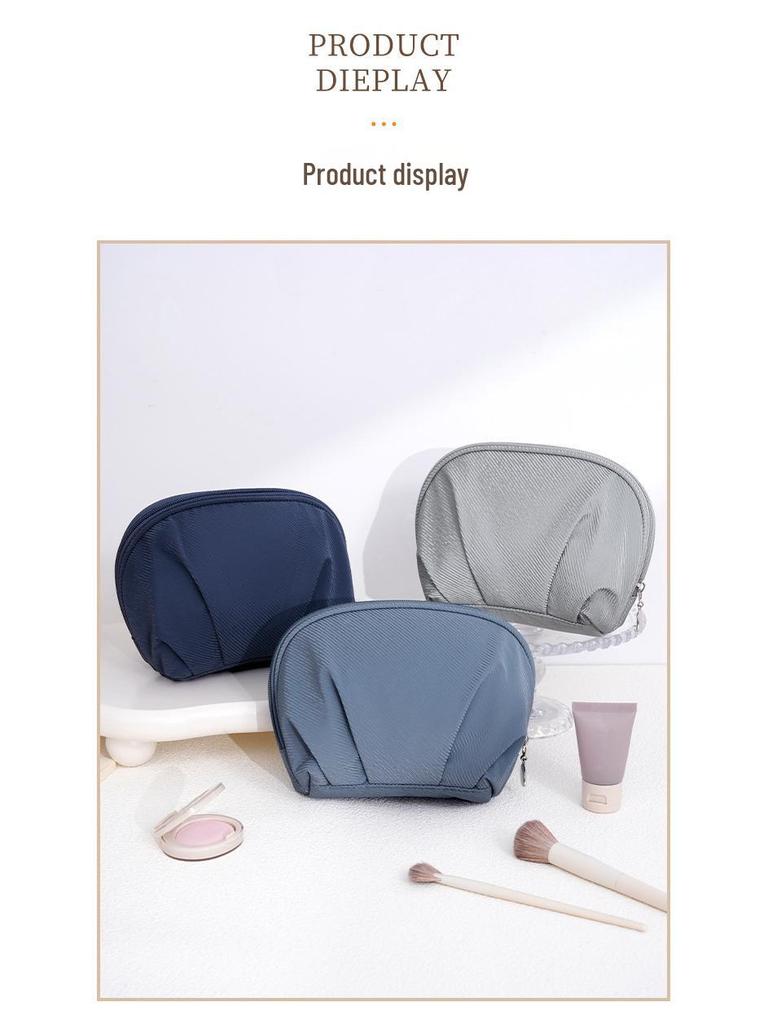 Beilian Fashion Half-Round Handheld Makeup & Skincare Bag: Lightweight and Portable Lipstick Storage Solution