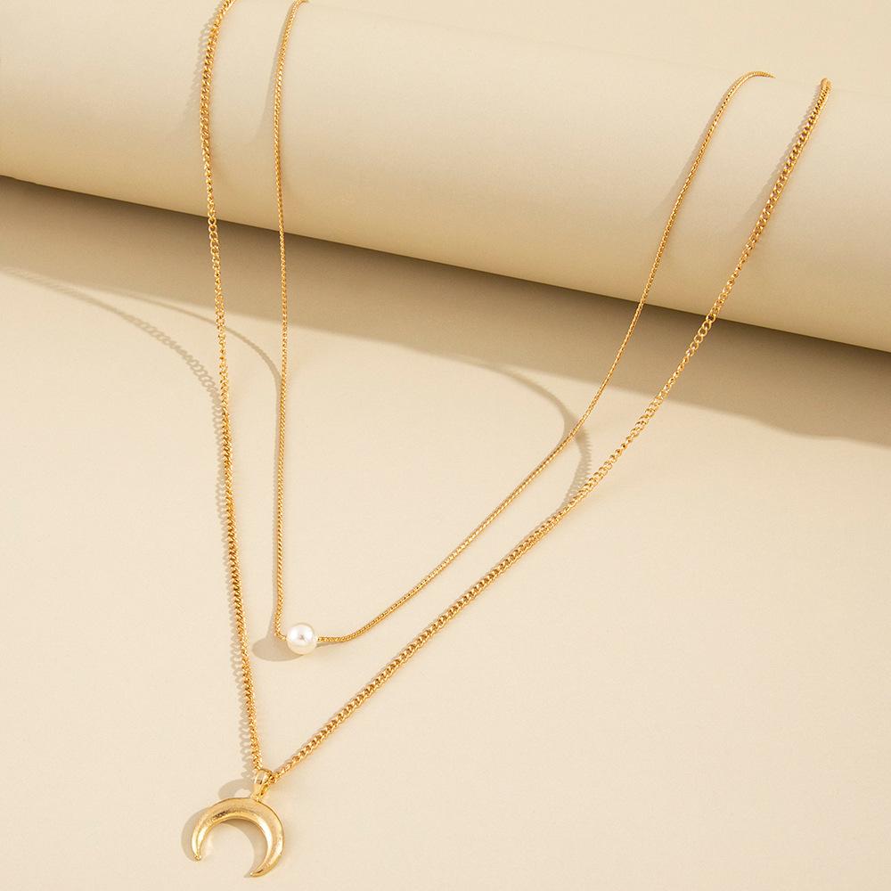 Fashion imitation pearl accessories, creative and simple style multi-layer moon necklace, 1 necklace stacked
