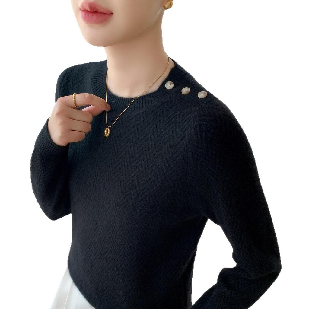 Elegant Style Cashmere Women's Round Neck Pullover Sweater with Diagonal Buttons - Warm, Skin-Friendly, Long Sleeve Autumn/Winter Top