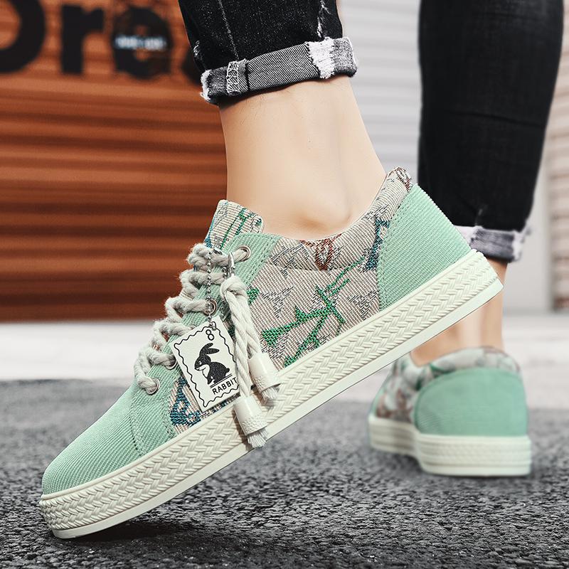 Youth Casual Cricket Shoes Fashion Trend Board Skateboard Canvas Lace-Up Sneakers Couples' Fashionable Graffiti Print Skate Shoe