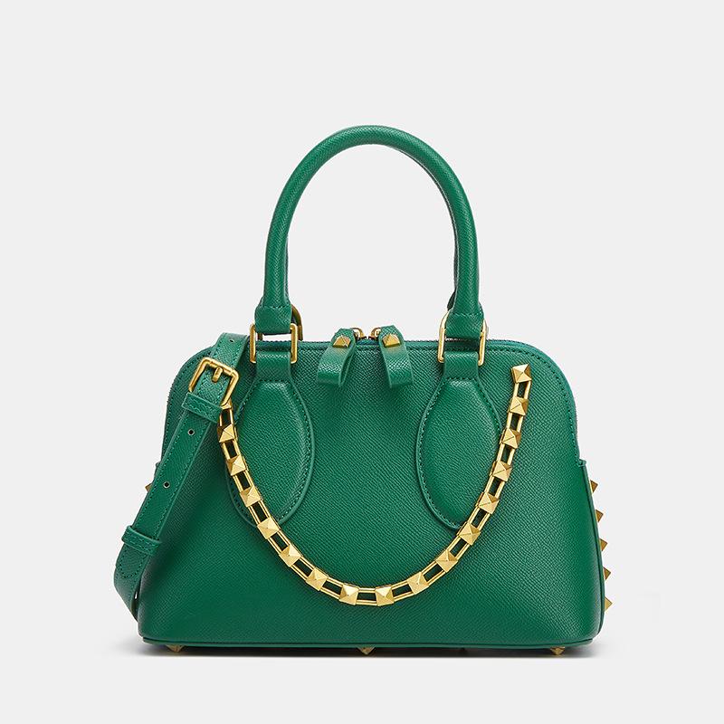 Women's Bag Chain Riveted Shell Handbag Europe and The United States Trend Sweet Cool Leather Women's Bag
