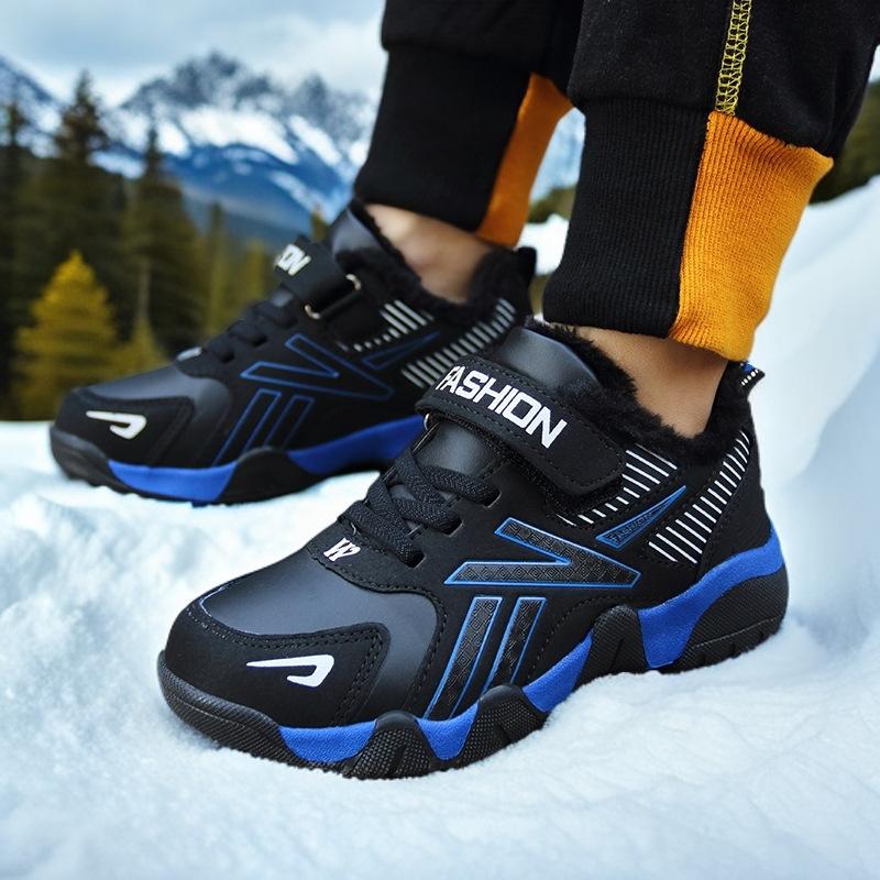 Autumn and Winter Classmates 11 Years Old Sports Shoes Children's Cotton Shoes Boys Fleece Warm Boys Non-slip Travel Shoes