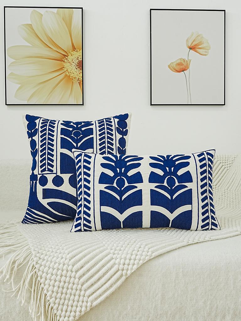 1PC Luxury Embroidered American Style Pillowcase Elegant Craftsmanship Versatile Sizes Suitable for Living Room Scenarios