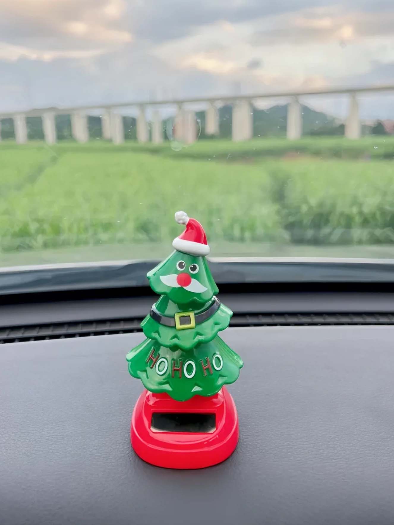 

Christmas Solar-Powered Auto-Swing Christmas Tree - Bobble Decoration for Car Interior