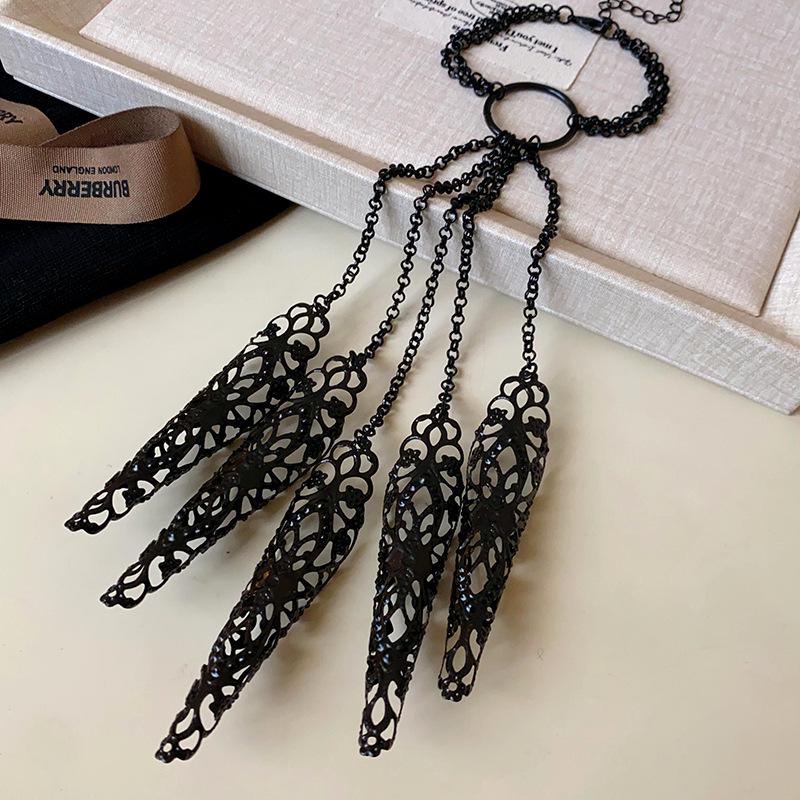 Women's Unique European-American Hollow Tassel Bracelet with Exquisite Design