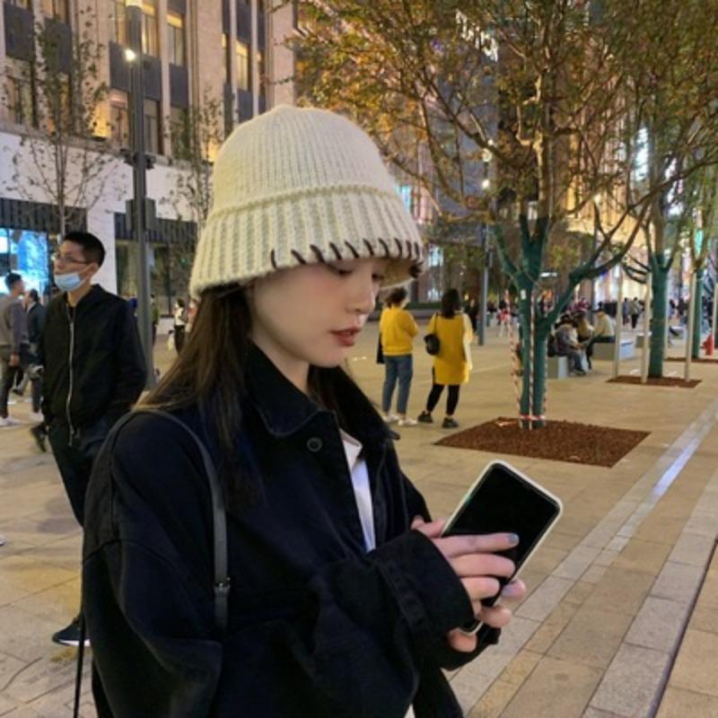 Korean Handmade Crochet Yarn Bucket Hat for Women In Autumn and Winter Retro Versatile Warm Fisherman Hat