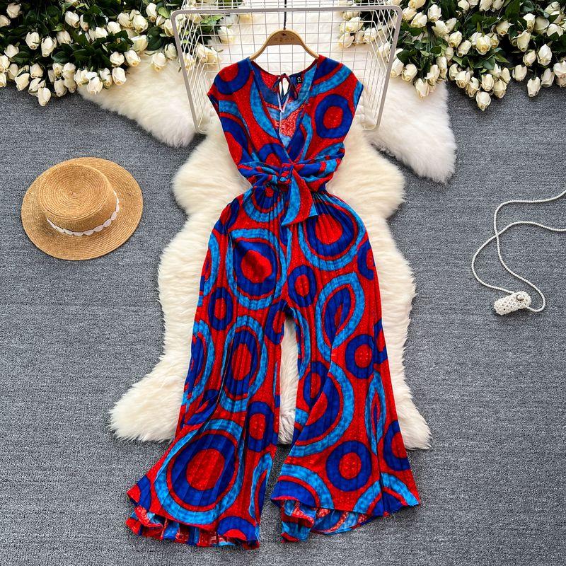 Holiday Ins Wear Women's Fashion Fancy Sleeveless V-neck Lace Up Waist Trimming Printing Loose Wide Leg Pleated Jumpsuit