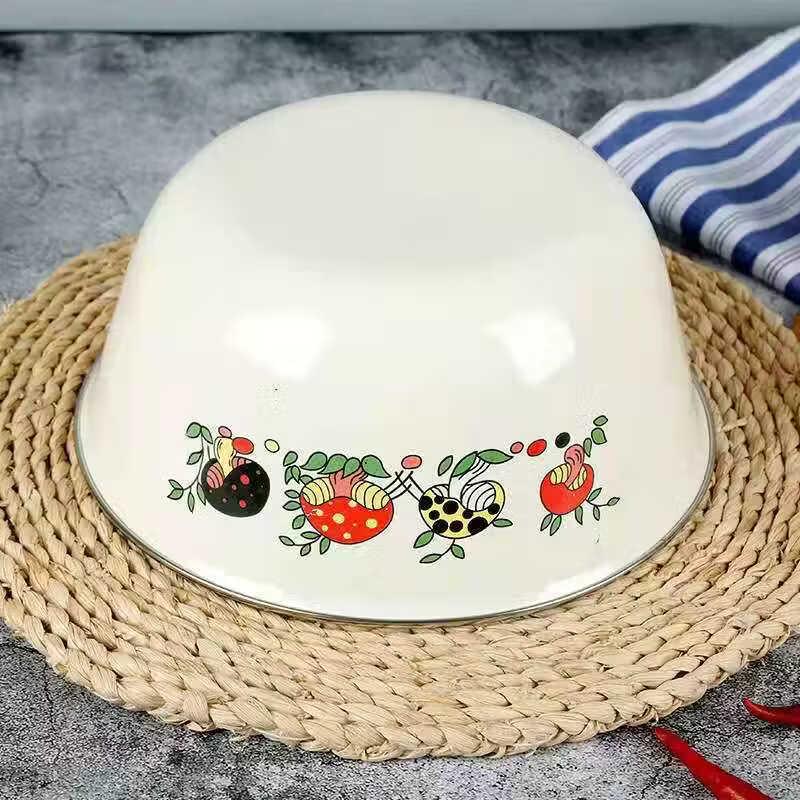 Zhishi Retro Floral Enamel Iron Bowl