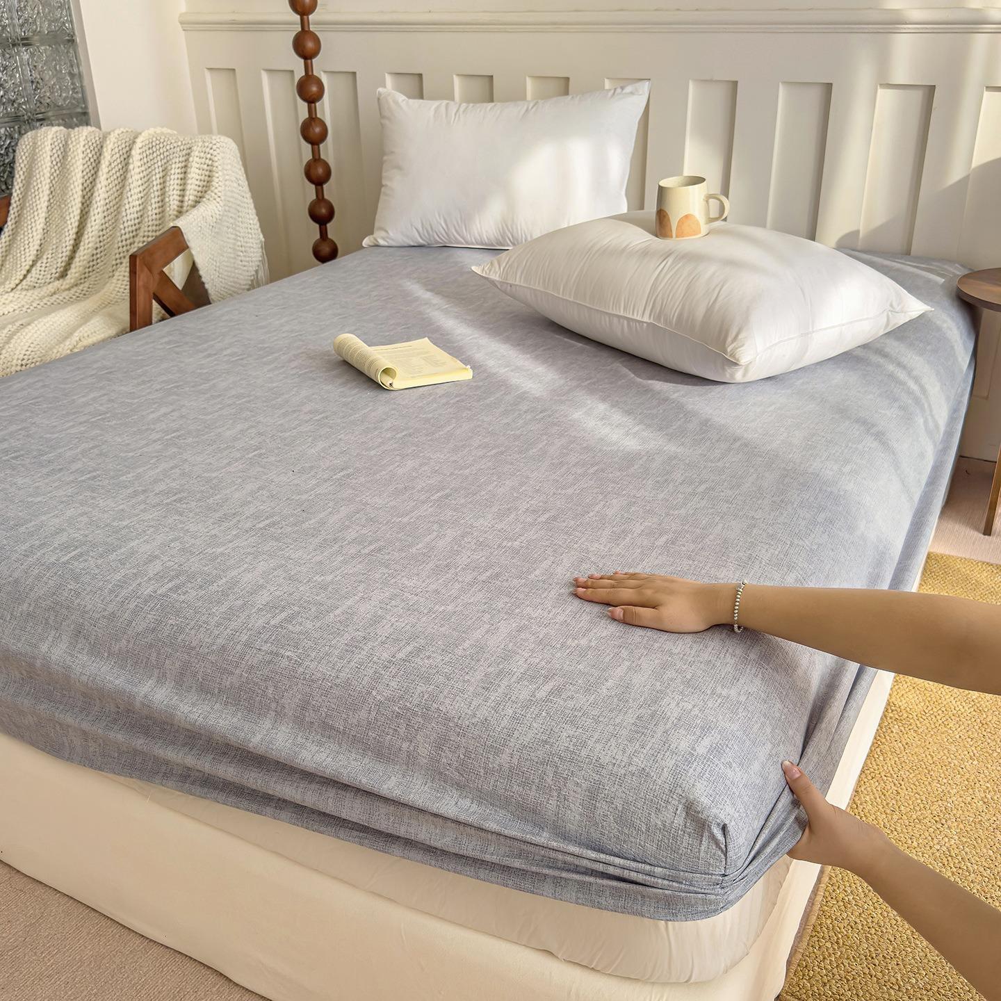 

Four Season Universal Bed Sheet with Elastic Band Fully Wrapped Non Slip Mattress Protective Cover Suitable Single Double Bed 1PC-150x200cm серый