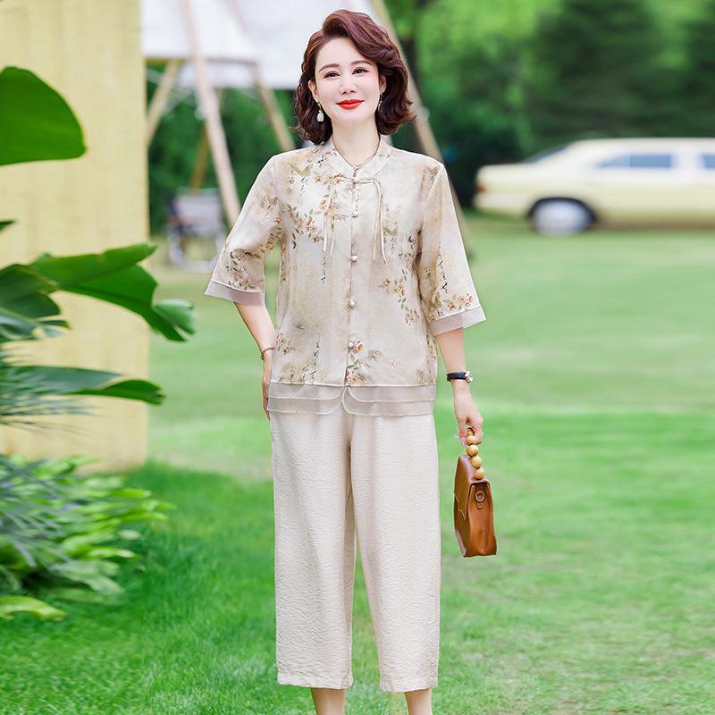 Chinese-Style Cotton Linen Two-Piece Set for Middle-Aged Women - Mid-Sleeve Summer Top