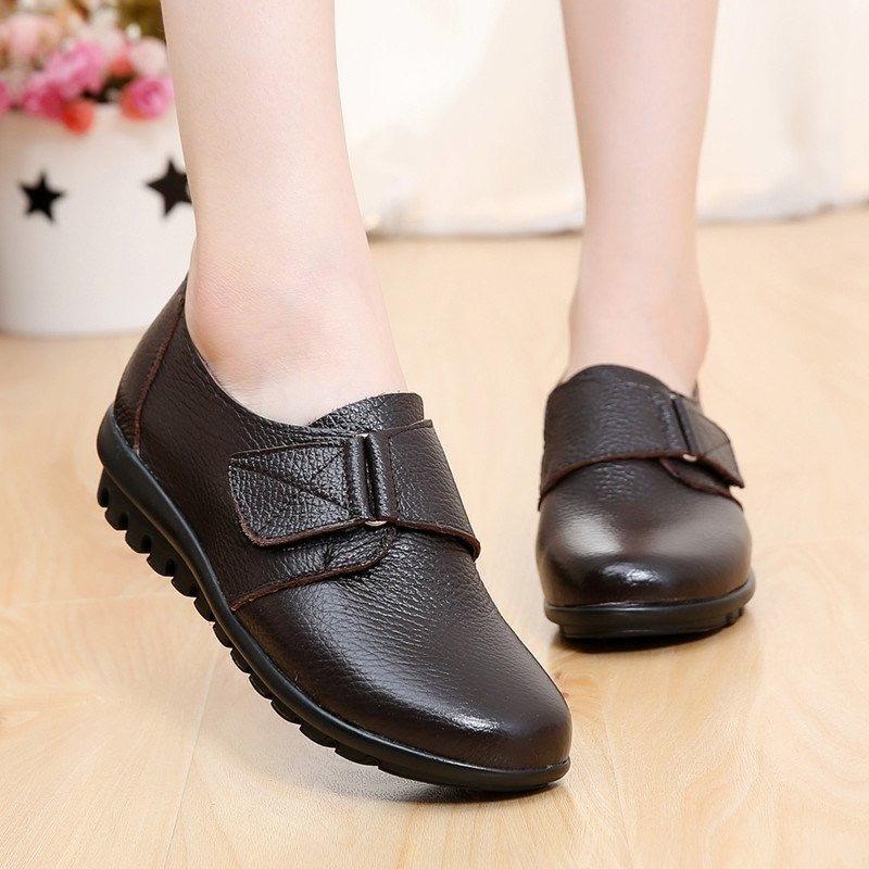 Leather Large Size Leather Shoes Women's Shoes Spring and Autumn Mother Shoes Single Shoes Middle-aged and Elderly Non-slip Flat Leather Shoes W