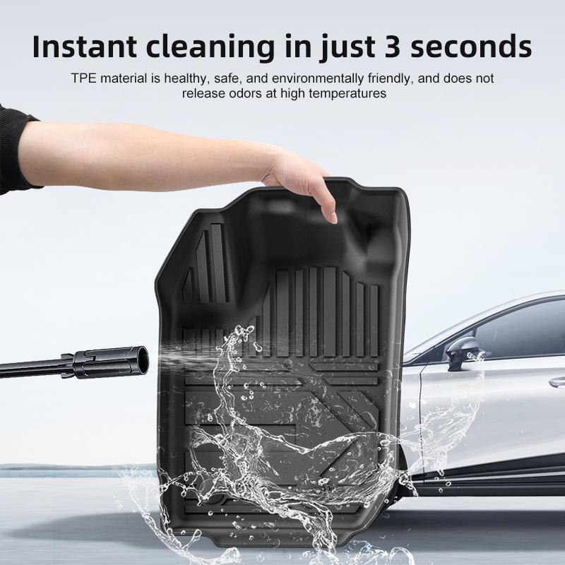 18-24 Dacia Renault/Duster TPE Floor Mats for Adventurers