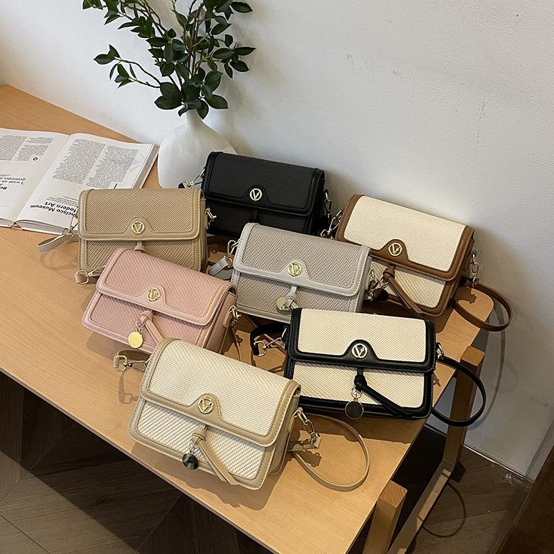 New Niche Design Fashionable Versatile Contrasting Color Small Square Bag Versatile Shoulder Messenger Women's Bag