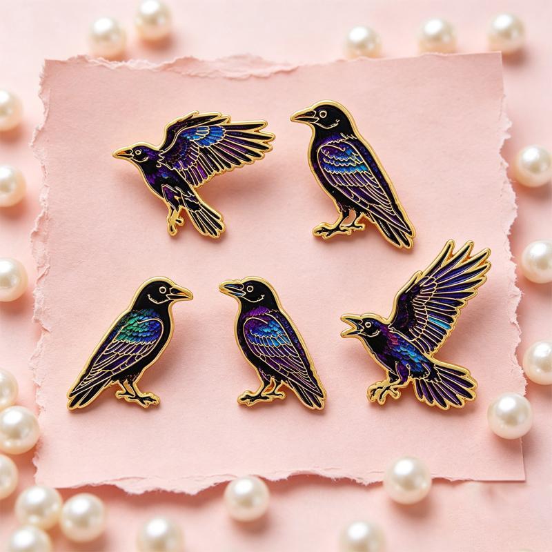 1Pcs Collar Lapel Pins Metal Badges Jewelry Punk Enamel Pin Cartoon Crow Brooch For Coat Halloween Brooches Party Gift
