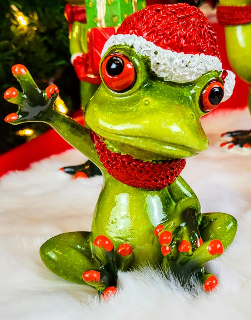 Christmas Frog Figurine In a Santa Hat