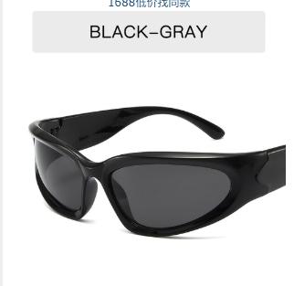 Steampunk Fashion Goggle Women Sunglasses New Female Men Punk Sun Glasses Colorfuls Shades Eyewear Lady Rideing Eyeglasses UV400