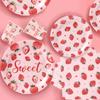 Süßes Erdbeer Einweggeschirr Set Erdbeer Thema Geburtstagsfeier Dekorationen Kinder Gastgeschenke Geschenk Mädchen Babyparty Zubehör