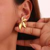 Luxurious Lightweight Leaf And Flower Stud Earrings For Modern Style Womens