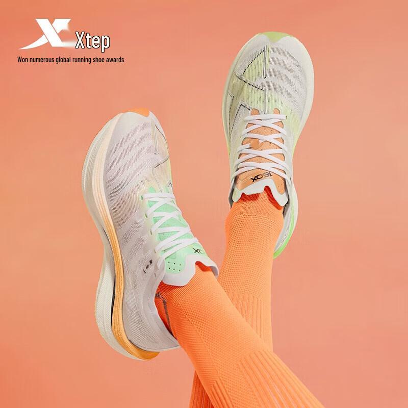 Xtep 160X 5.0 Marathon Rennlaufschuhe