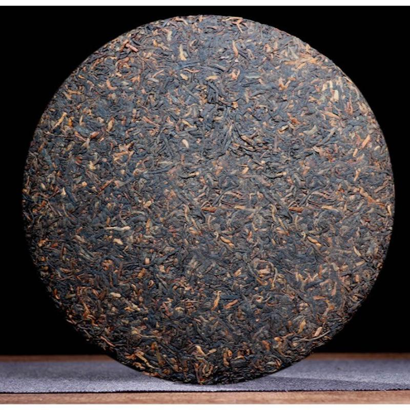 Yunnan Bulang Mountain Premium Bulang Golden Bud Pu-erh Ripe Cake 357g