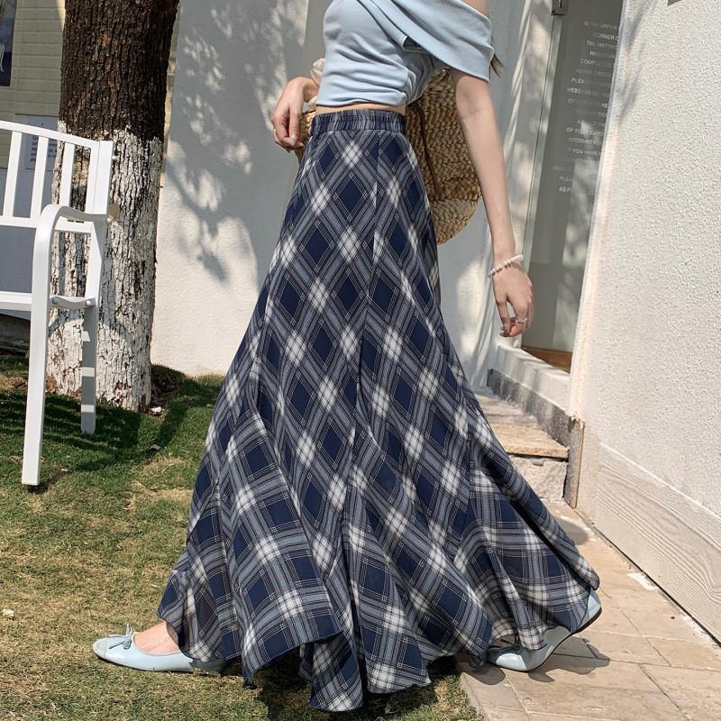 Qooth Plaid Ruffle Midi Skirt Coffee Brown Elastic Waist Polyester Skirt QT2879