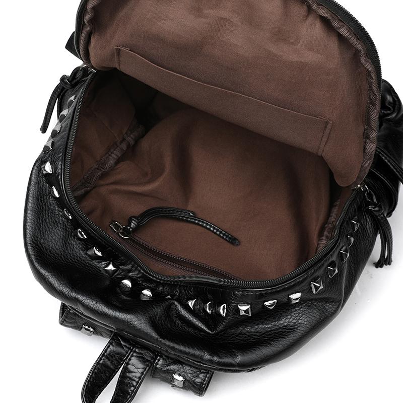 Large Capacity Travel Backpack Women Rivet Punk Backpack