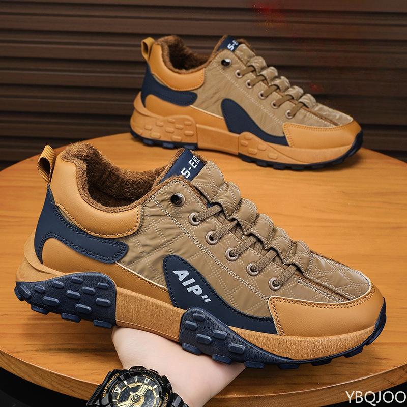 Fashion Men's Shoes Winter with Cotton Insulation New Versatile Thick Soled Sports Board Shoes Men's Casual Simple Trendy Shoes