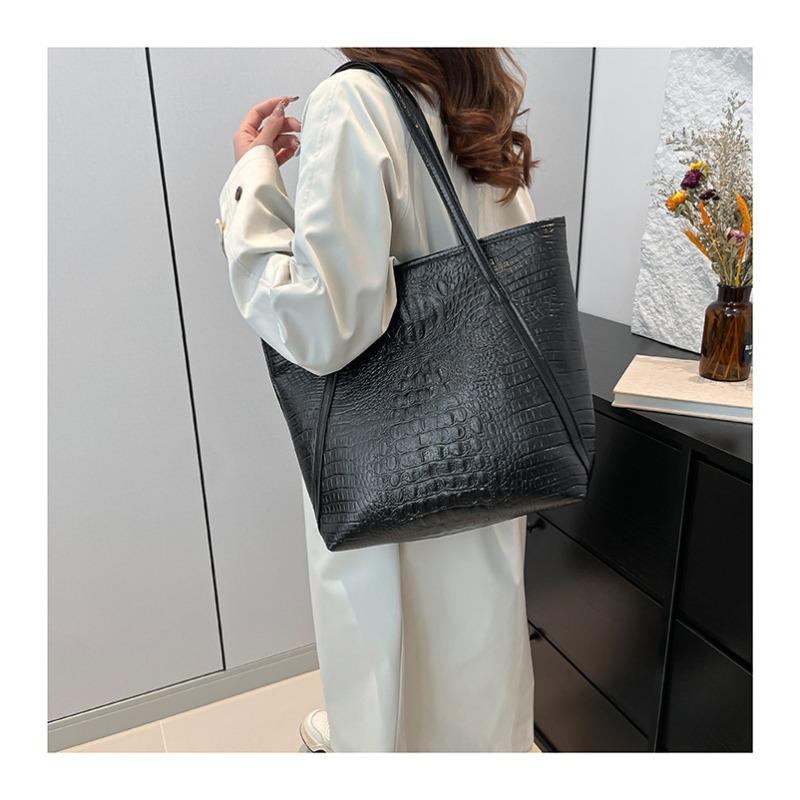 European Retro Crocodile Print Faux Leather Tote Bag for Women, Spacious Vintage Style Shoulder Handbag, Casual Daily Commute Work Bag CLE
