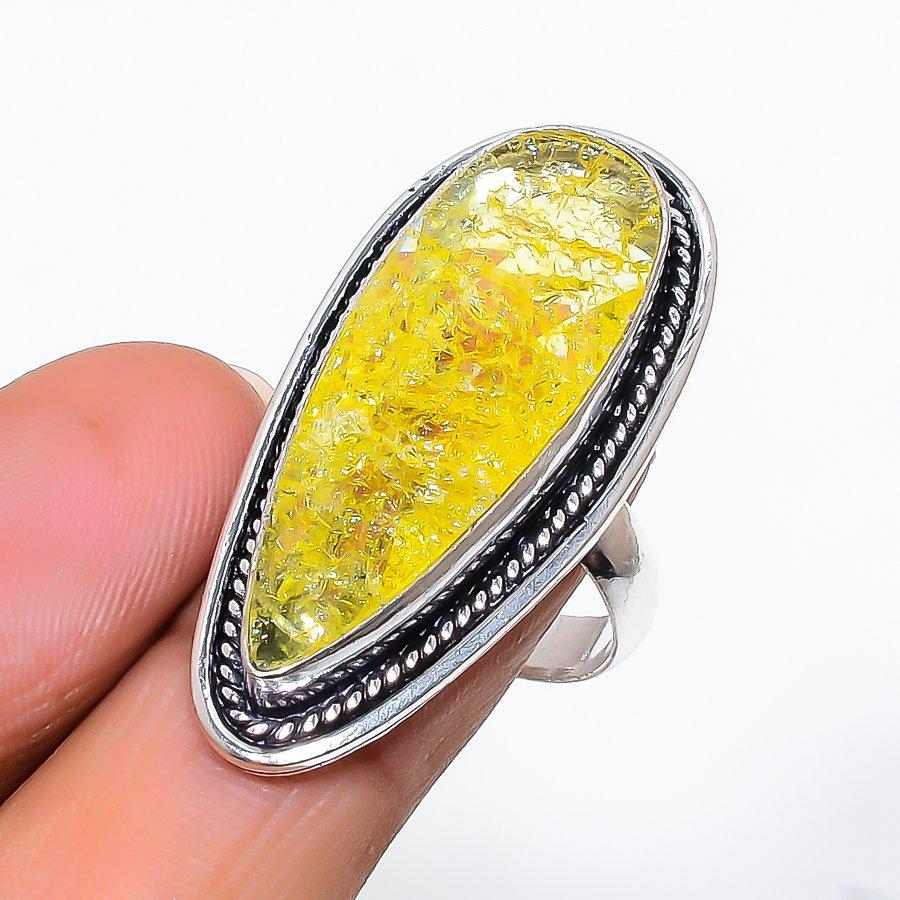 

Natural Crack Crystal Gemstone Handmade 925 Sterling Silver Ring Size 7 I2G11