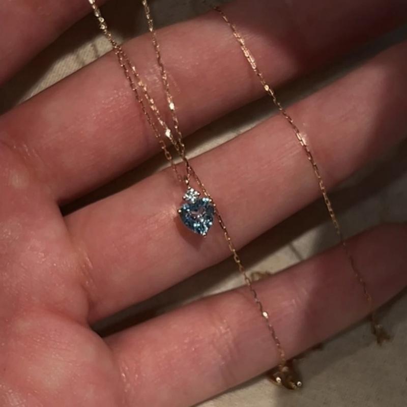 Style Blue Heart-Shaped Zircon Pendant Necklace for Women Simple Light Luxury New Collarbone Chain Jewelry Birthday Gift