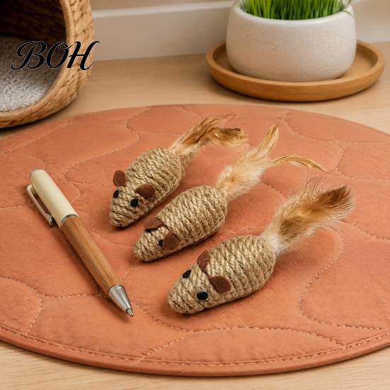 Indoor Cat Hunting Stimulation Colorful Mouse Toys, Jute Rope Chew Feather Mice Natural Kitten Toys Teeth Cleaning for Cats Exercise And Oral