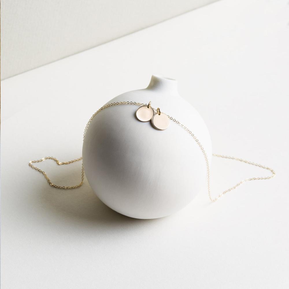 EManco Pendant Necklace Low-key Luxury Geometric Double Ring Pendant Necklace Smooth Exquisite Jewelry Fashion Necklace