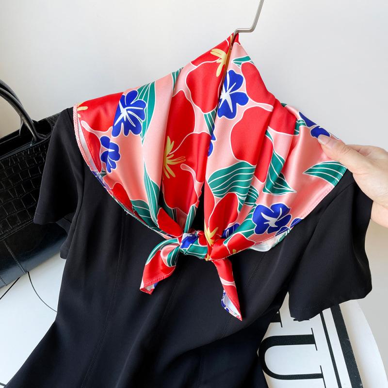 New Spring and Summer Small Square Scarf Colorful Printed Silk Scarf for Women's Professional Scarf Satin Scarf