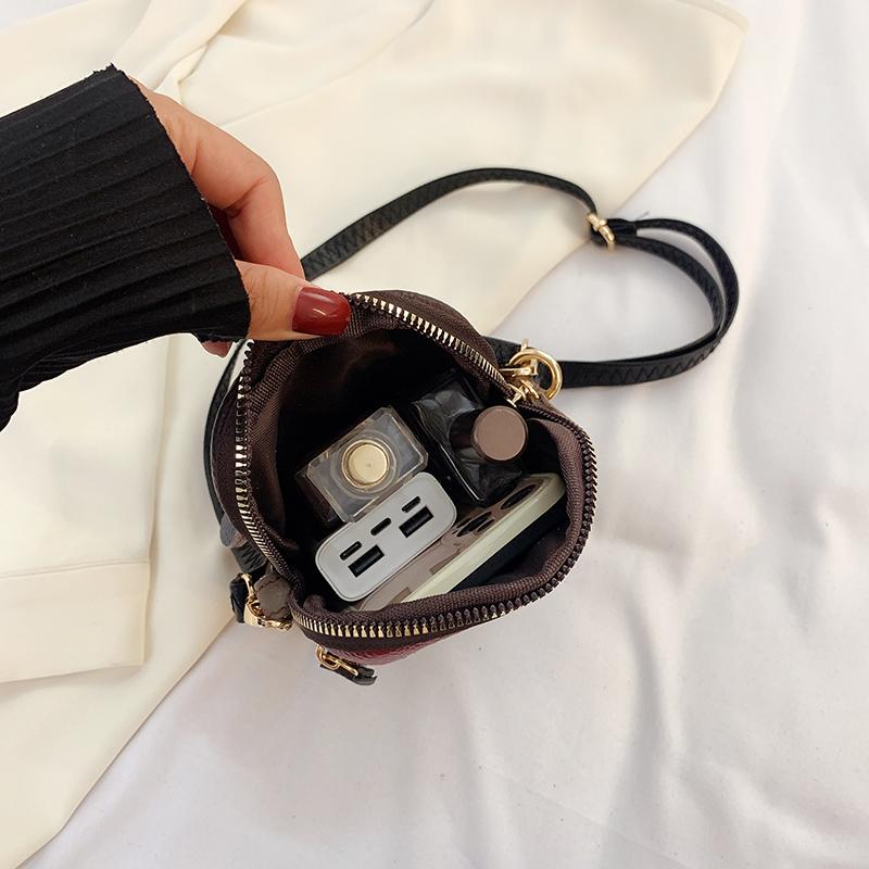 100% Genuine Leather Women Shoulder Bag Multi Zipper Soft Cowhide Girls  Small Mobile Phone Bag Color Stitching Color Random