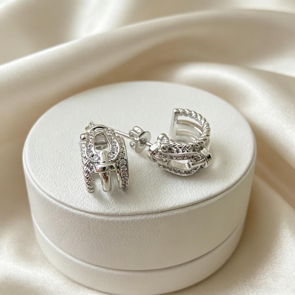 Elegant Paved Buckle Cuff Earrings Minimalist Twisted Rope Texture Small Hoop Ear Jewelry For Ladies Gift Non Allergy Material