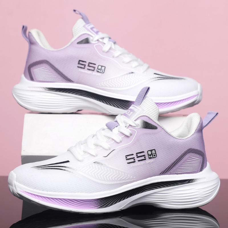 New men's shoes summer and autumn mesh casual sports shoes breathable light soft sole light and comfortable student running shoes men