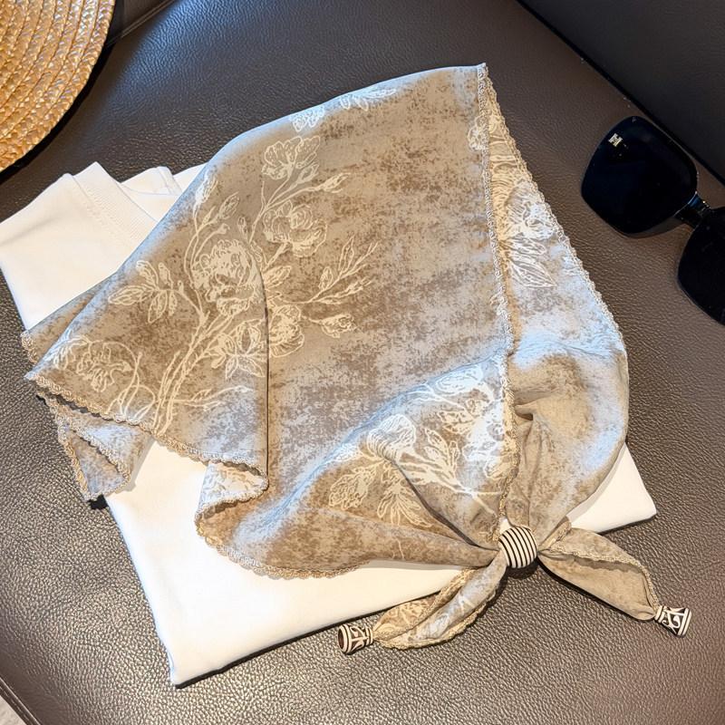 British lace plaid beaded triangular scarf, fart curtain, women's stacking wears high-end fashion waist accessories, fart-covering silk scarf skirt