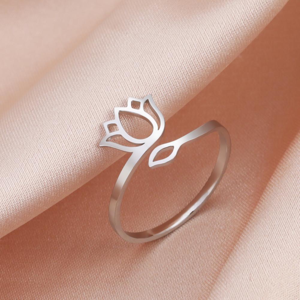 Stainless Steel Lotus Flower Rings Silver Color Yoga Buddha Adjustable Ring Om Symbol Amulet Vintage Jewelry New Year Gifts resizable