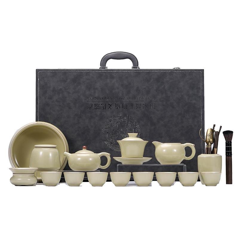 Set Kung Fu Stil Chinezesc cu 16 Piese Nou Kiln Ru Cutie de Lux Ușor Elegant Potrivit pentru Ceremonia Ceaiului și Cadouri