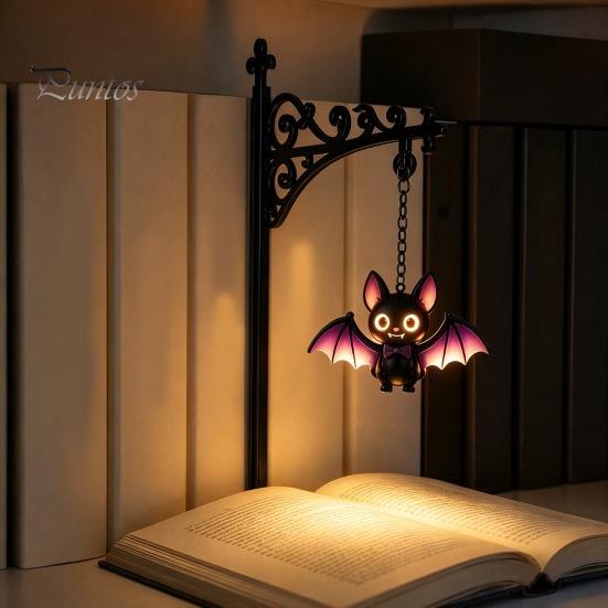 Mini-Schmiedeeisen-Figur Halloween Bibliothekslampe, Vintage Bücherregal-Licht mit Geist Kürbis Fledermaus Lampenanhängern, Leseecke Nachtlicht, Gruselig