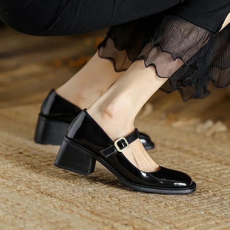 Fashion Women's Shoes Block Heel Square Toe with Medium Heels Japanese Style Lolita Mary Jane Gothic Chunky Buckle Ladies Footwear Trend