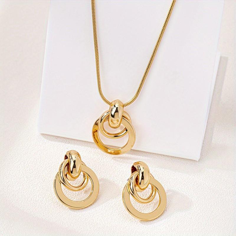 Minimalist Gold-Tone Geometric Circle Necklace Earring Set Women Alloy Jewelry With Snake Chain Daily Wear Fashion Accessory