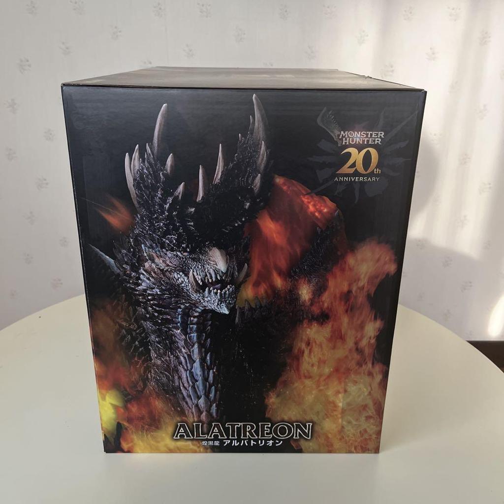 [USED] Monster Hunter ALATREON Figure 20th Anniversary